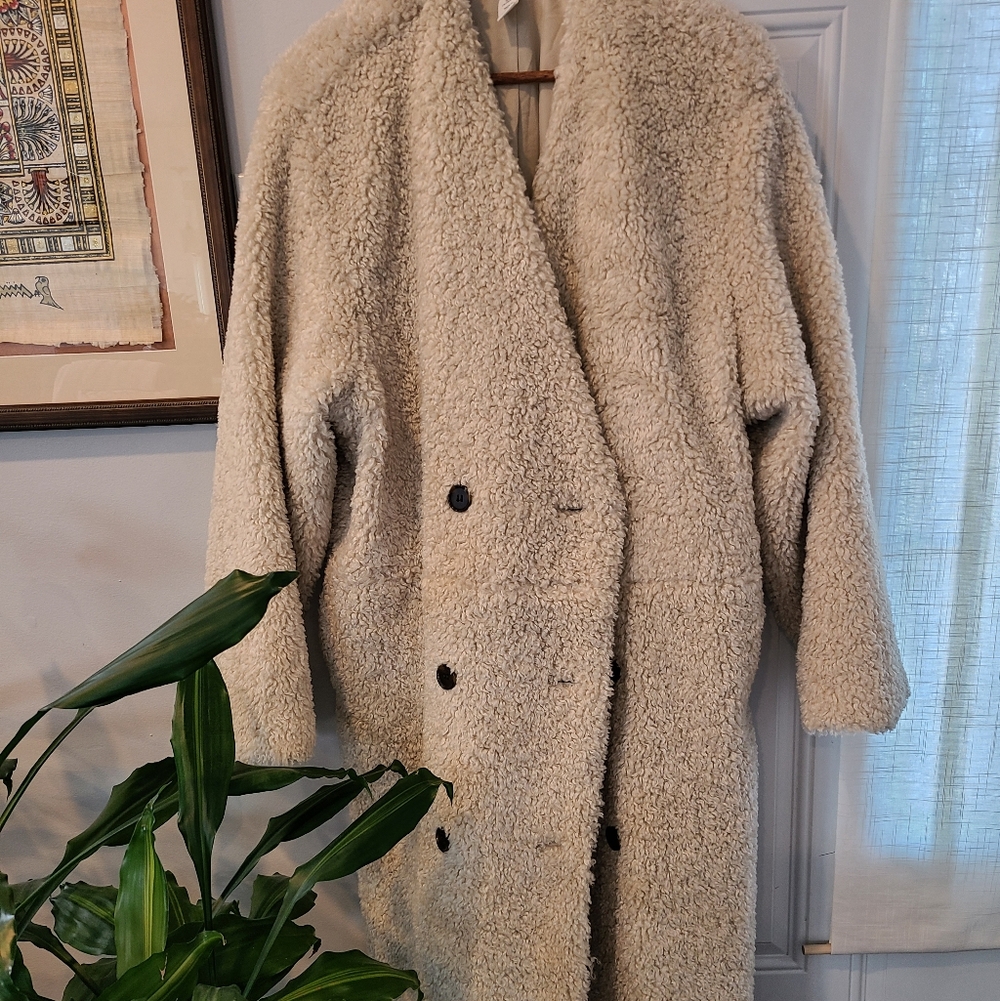 H&M Women's Cream Double-Breasted Teddy Coat